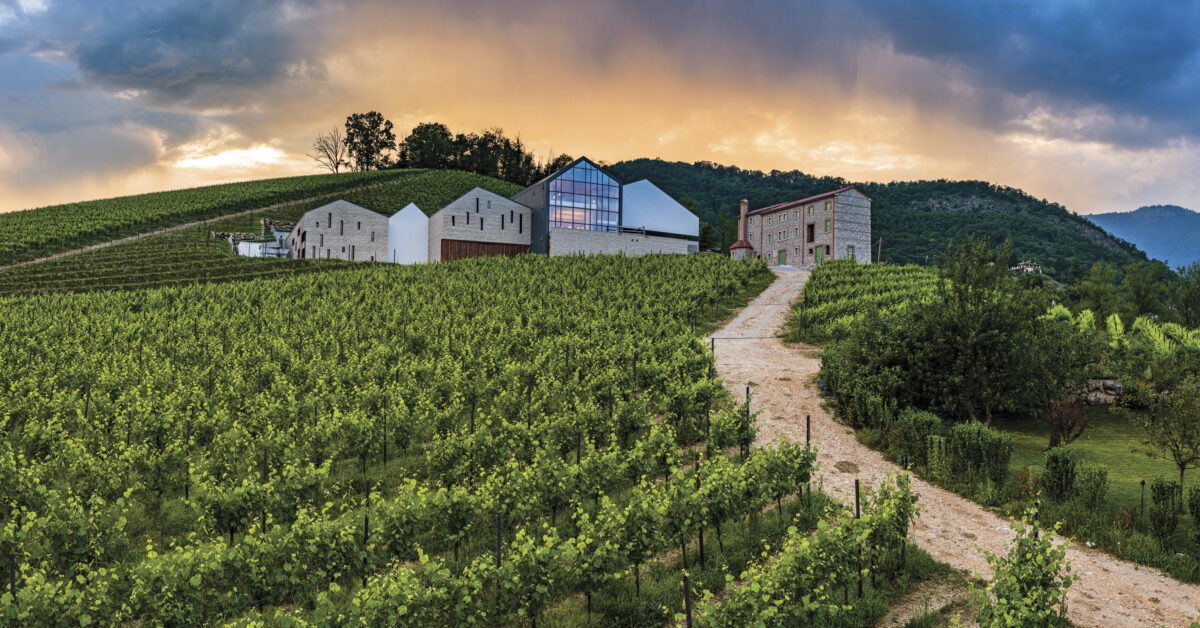 Photo of Tenuta Prapian winery in Italy with vineyard and buildings 