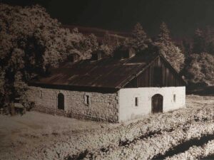 historic black and white photo of La Jota winery from 1972 for the Ghost wineries article
